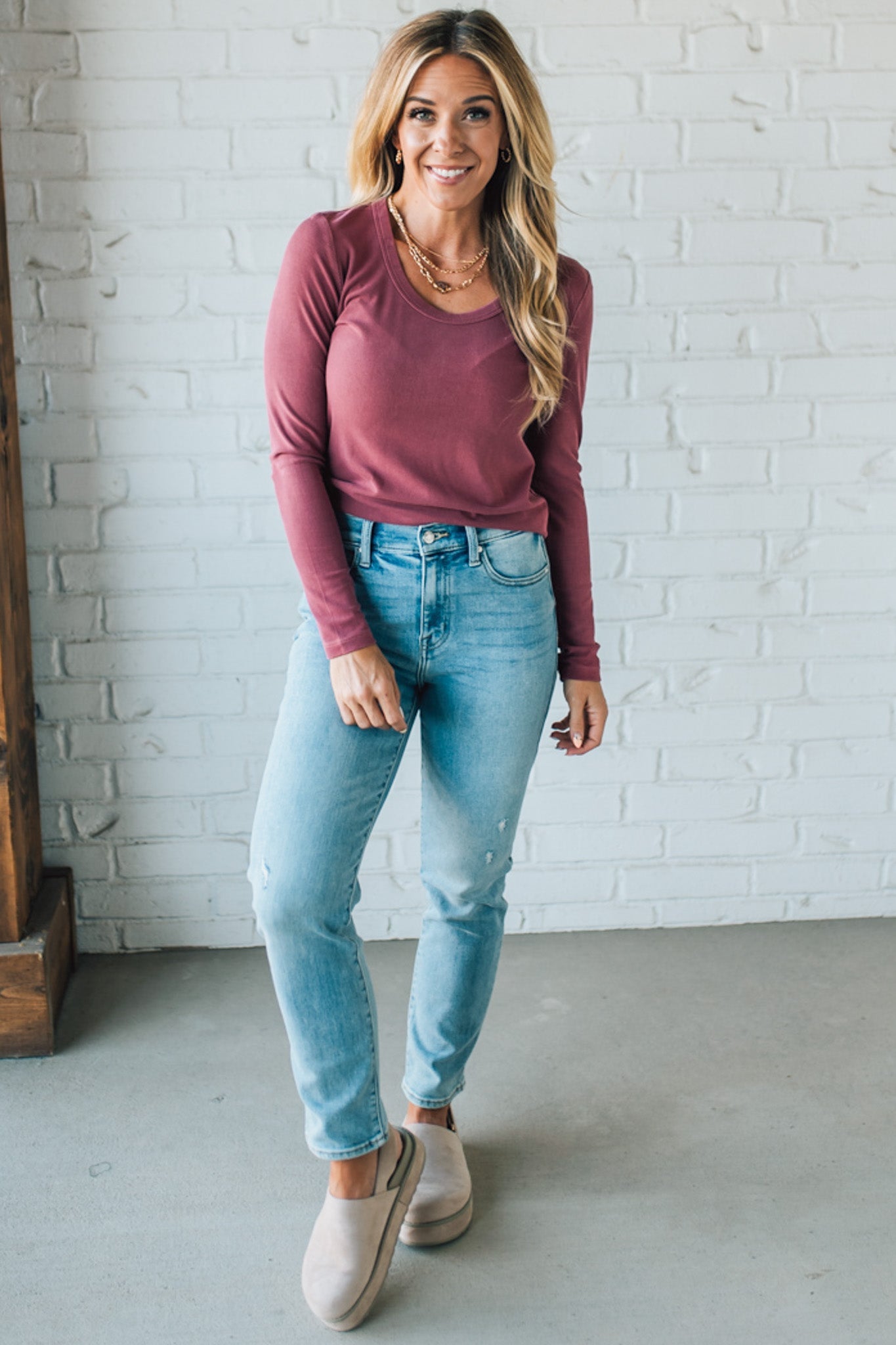 Reena Ribbed Round Neck Top